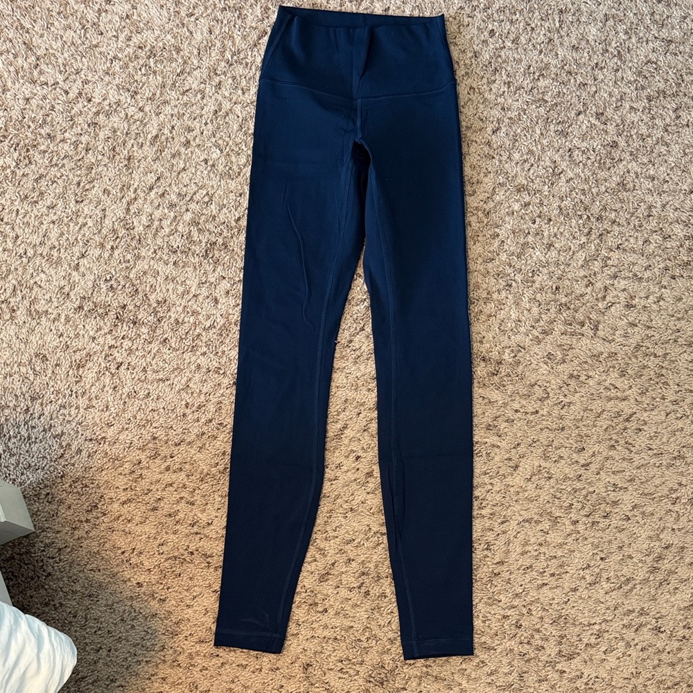 Lululemon Navy Blue Leggings - Never worn